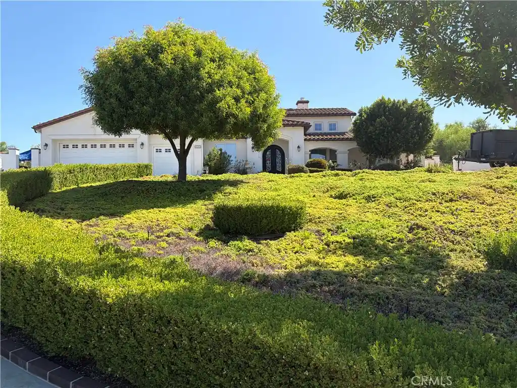 Photo 1 of Single family home for sale at 18268 Hollowtree Ln, Riverside, CA 92504 | MLS# IV26206098 | Listing updated on 2026-10-27