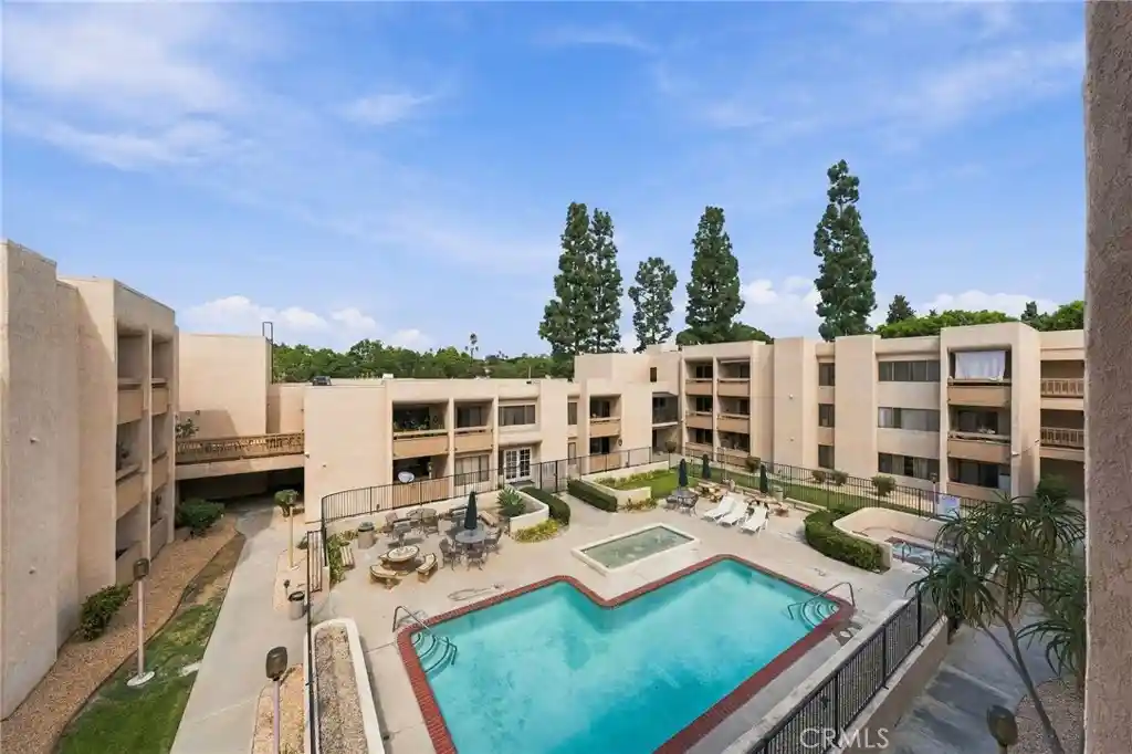 Listing Photo 1 - Condo for sale in 351 N Frd located at 351 N Frd, Fullerton, CA 92833 - Unit 351 N Ford
