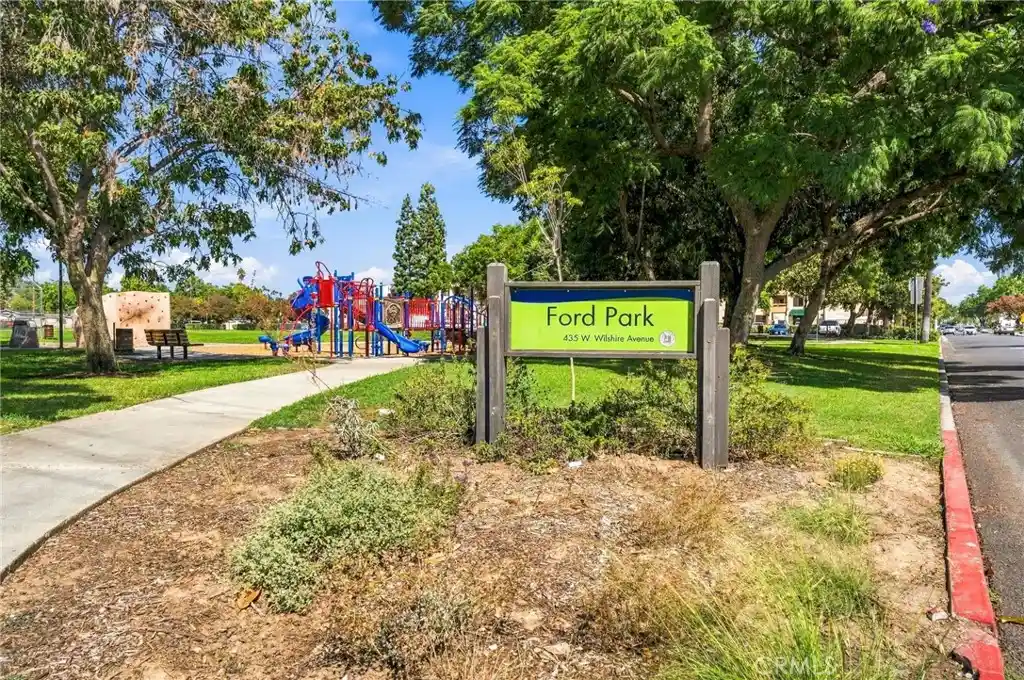 Listing Photo 28 - Condo for sale in 351 N Frd located at 351 N Frd, Fullerton, CA 92833 - Unit 351 N Ford