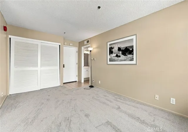 Listing Photo 4 - Condo for sale in building located at 351 N Frd, Fullerton, CA 92833