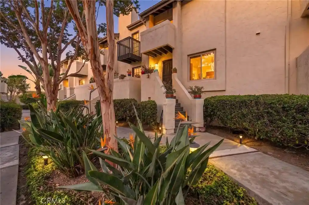 Photo 1 of Sale Pending at 1545 Northrim Ct #265, San Diego, CA 92111 | MLS# SW26206833 | Listing updated on 2026-10-23
