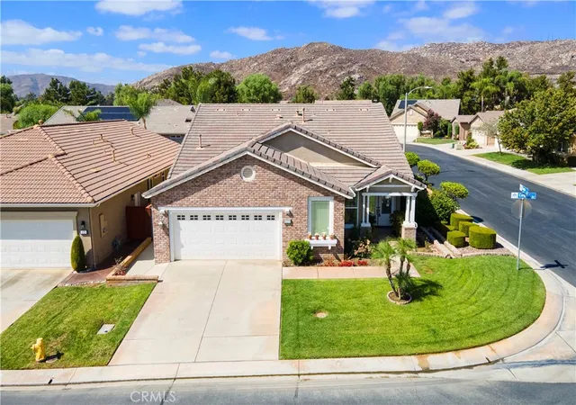 Photo 1 of Single family home for sale at 423 Casper Dr, Hemet, CA 92545 | MLS# SW26206119 | Listing updated on 2026-09-23