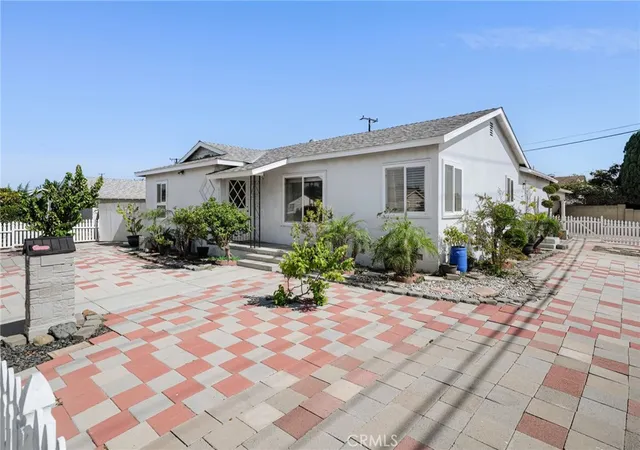 Photo 2 of Single family home for sale at 6221 Choctaw, Westminster, CA 92683 | MLS# DW26206962 | Listing updated on 2026-09-26