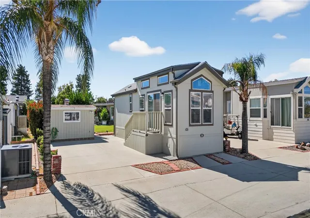 Photo 1 of Manufactured home for sale at 910 Deerwood, San Jacinto, CA 92583 | MLS# SW26198438 | Listing updated on 2026-09-23