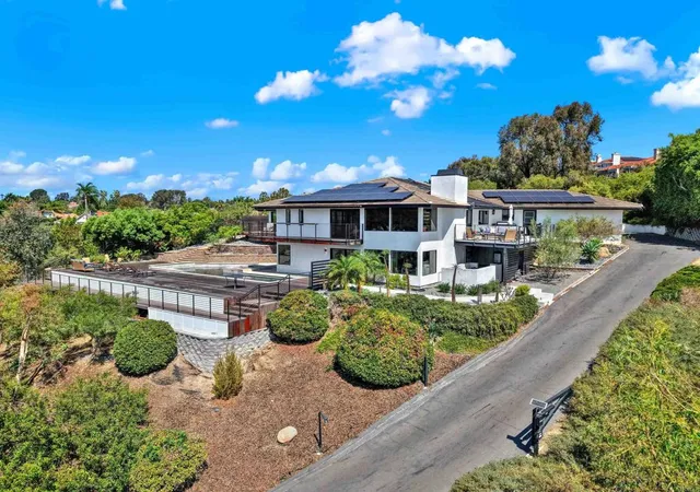 Photo 3 of Single family home for sale at 1741 Bruce Rd, Carlsbad, CA 92008 | MLS# NDP2608852 | Listing updated on 2026-10-29