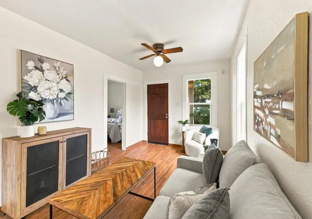 Photo 3 of Single family home for sale at 316 Broadway, Santa Cruz, CA 95060 | MLS# ML82062182 | Listing updated on 2026-10-12