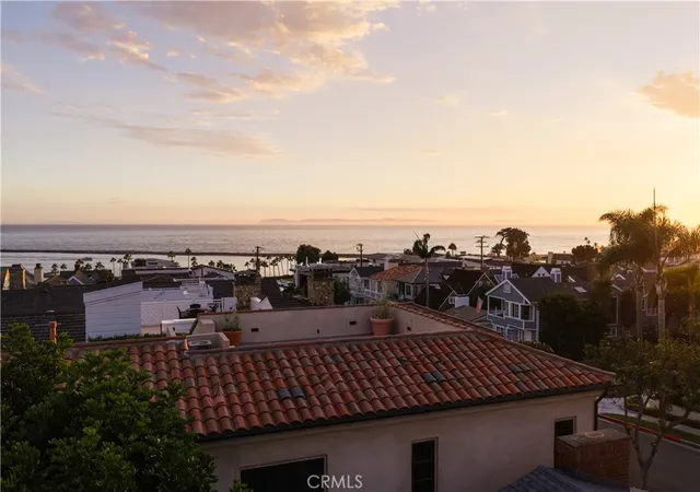 Photo 2 of Single family home for sale at 224 Iris Ave, Corona Del Mar, CA 92625 | MLS# OC26206807 | Listing updated on 2026-09-23
