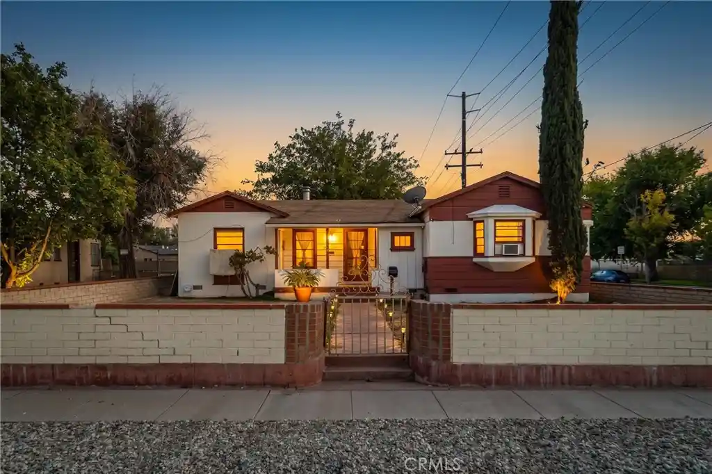 Photo 1 of Single family home for sale at 768 W Newgrove St, Lancaster, CA 93534 | MLS# SR26205081 | Listing updated on 2026-10-14
