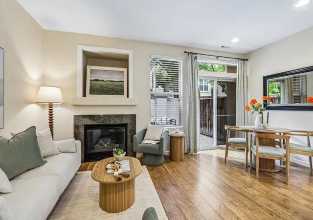 Condo for sale at 363 Oleander Dr, San Jose, CA 95123 | MLS# ML82062201