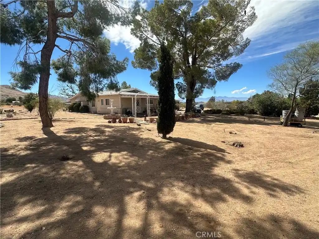 Photo 2 of Single family home for sale at 9545 Joshua St, Apple Valley, CA 92308 | MLS# HD26207287 | Listing updated on 2026-10-27
