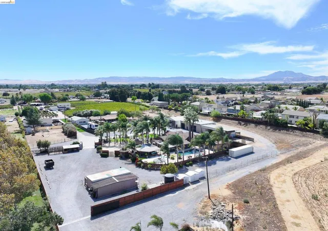 Photo 1 of Sale Pending at 340 W Bolton Rd, Oakley, CA 94561 | MLS# 41149055 | Listing updated on 2026-09-30
