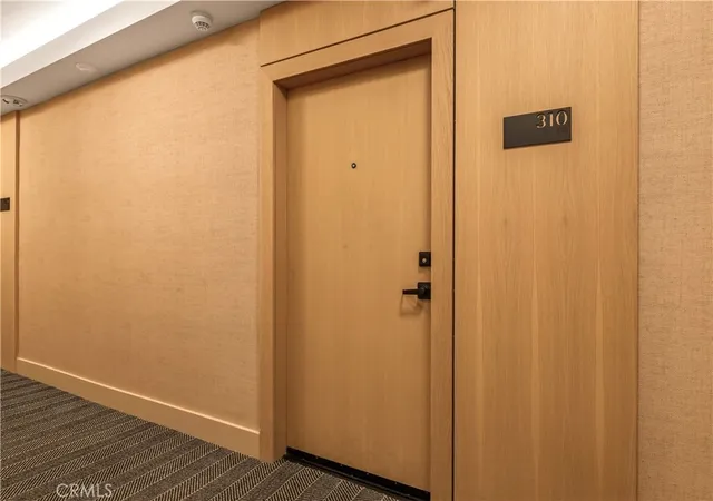 Listing Photo 1 - Condo for sale in building located at 999 N Doheny, West Hollywood, CA 90069 - Unit #310
