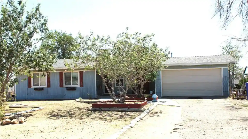 Photo 1 of Single family home for sale at 14435 Iroquois Rd, Apple Valley, CA 92307 | MLS# HD26203954 | Listing updated on 2026-10-21