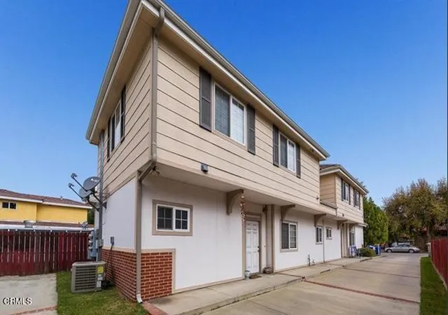 Photo 1 of Multi family home for sale at 3040 Crescent Way, Thousand Oaks, CA 91362 | MLS# V1-38861 | Listing updated on 2026-10-12