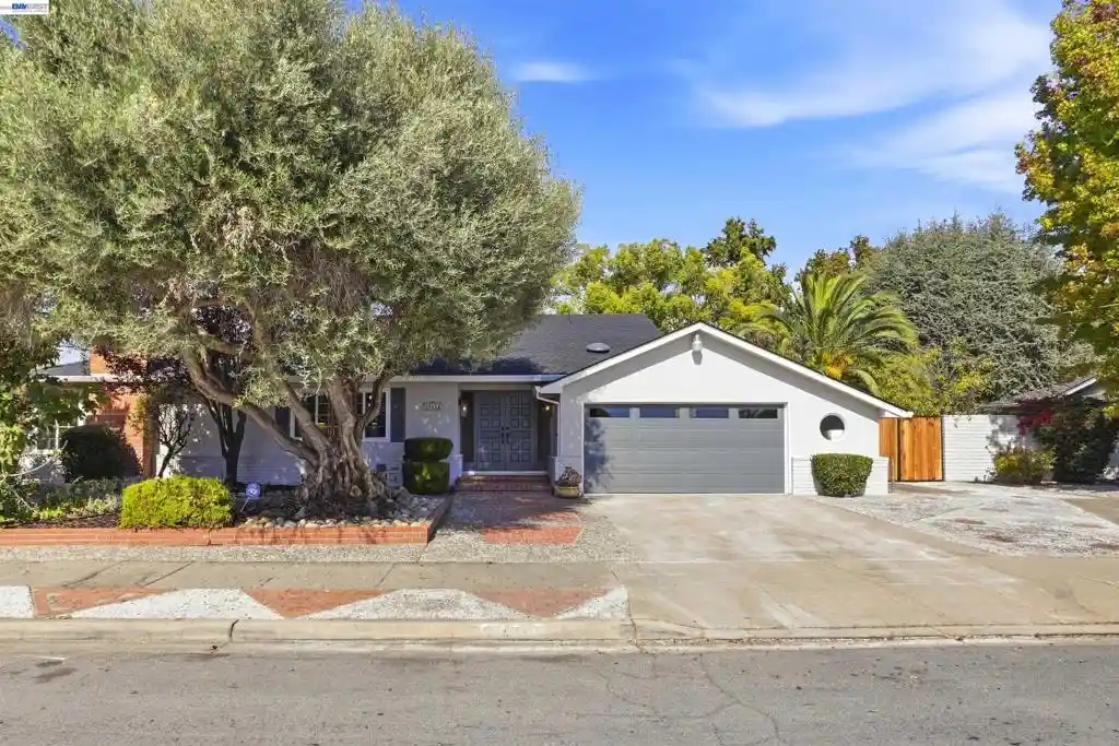 Photo 1 of Single family home for sale at 38454 Glenview Dr, Fremont, CA 94536 | MLS# 41149063 | Listing updated on 2026-10-29
