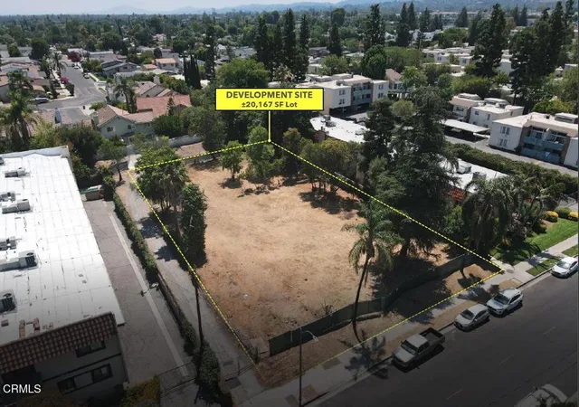 Land for sale at 5808 Etiwanda Ave, Tarzana, CA 91356 | MLS# P1-28937