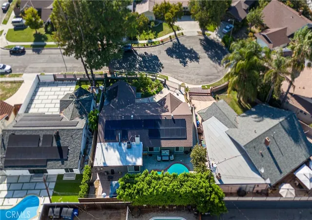 Photo 2 of Single family home for sale at 8340 Gladbeck, Northridge, CA 91324 | MLS# GD26206695 | Listing updated on 2026-10-04