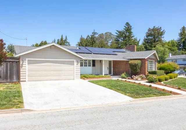Photo 1 of Single family home for sale at 2 Ortalon Ave, Santa Cruz, CA 95060 | MLS# ML82061990 | Listing updated on 2026-10-30