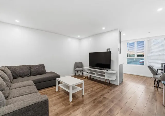Photo 4 of Condo for sale at 279 moss st #322, Chula Vista, CA 91911 | MLS# 260023175SD | Listing updated on 2026-09-28