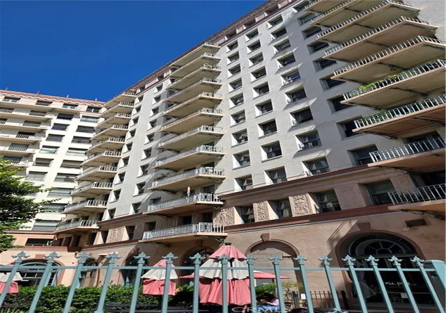 Listing Photo 5 - Condo for sale in building located at 455 E Ocean Blvd, Long Beach, CA 90802 - Unit #1106