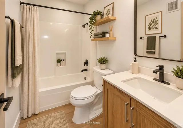 Listing Photo 5 - Condo for sale in building located at 475 N Midway Dr, Escondido, CA 92027 - Unit #214