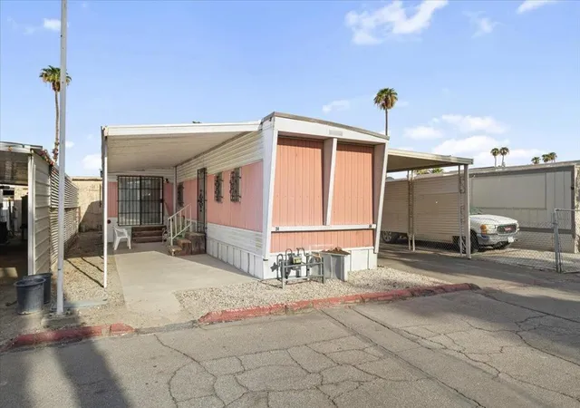 Photo 3 of Manufactured home for sale at 81600 Fred Waring Dr #34, Indio, CA 92201 | MLS# 219153095DA | Listing updated on 2026-09-23