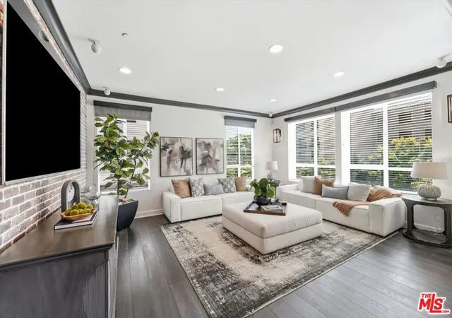 Photo 3 of Sale Pending at 12534 W Fielding Cir #3, Playa Vista, CA 90094 | MLS# 26991491 | Listing updated on 2026-09-29
