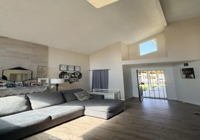Photo 3 of Single family home for sale at 14887 Briana St, Moreno Valley, CA 92553 | MLS# IV26207351 | Listing updated on 2026-10-12