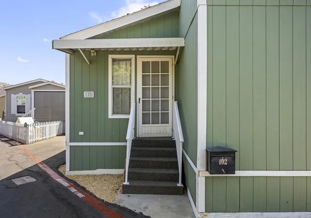 Photo 3 of Manufactured home for sale at 9902 Jamacha Blvd #102, Spring Valley, CA 91977 | MLS# PTP2607167 | Listing updated on 2026-09-23