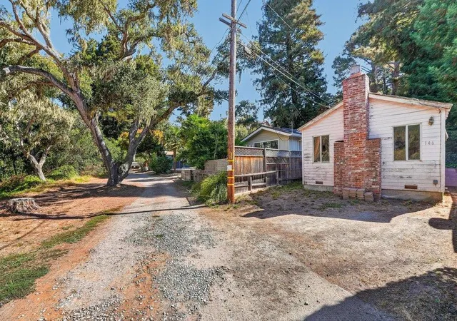 Photo 2 of Single family home for sale at 146 Margarita Rd, Watsonville, CA 95076 | MLS# ML82060873 | Listing updated on 2026-09-30