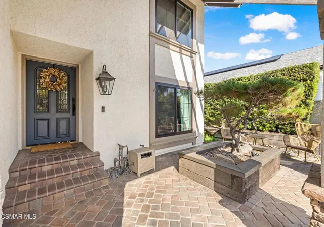 Photo 3 of Single family home for sale at 2709 Carlmont Pl, Simi Valley, CA 93065 | MLS# 226004538 | Listing updated on 2026-10-06
