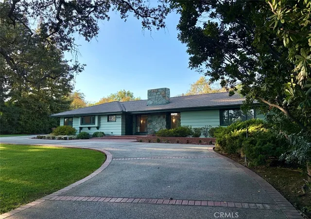 Photo 2 of Single family home for sale at 645 W Foothill Blvd, Arcadia, CA 91006 | MLS# AR26207631 | Listing updated on 2026-10-05