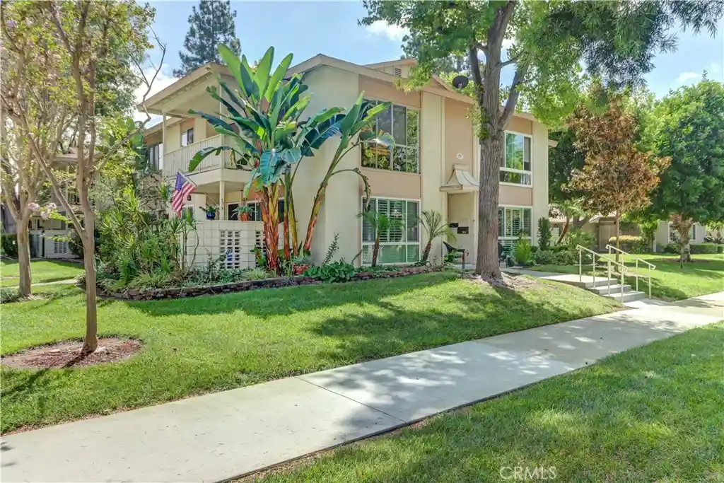 Photo 1 of Sale Pending at 77 Avenida Majorca #N, Laguna Woods, CA 92637 | MLS# OC26207613 | Listing updated on 2026-10-20