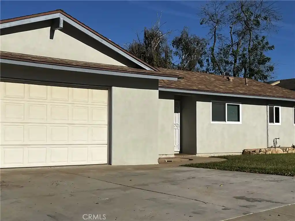 Single family home for sale at 1337 Mira Flores Dr, Santa Maria, CA 93455 | MLS# PI26207345