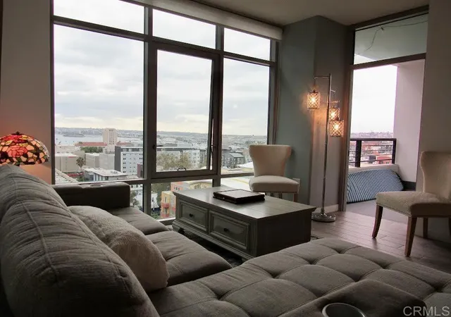 Photo 1 of Condo for sale at 425 W Beech St #1255, San Diego, CA 92101 | MLS# PTP2607170 | Listing updated on 2026-09-23
