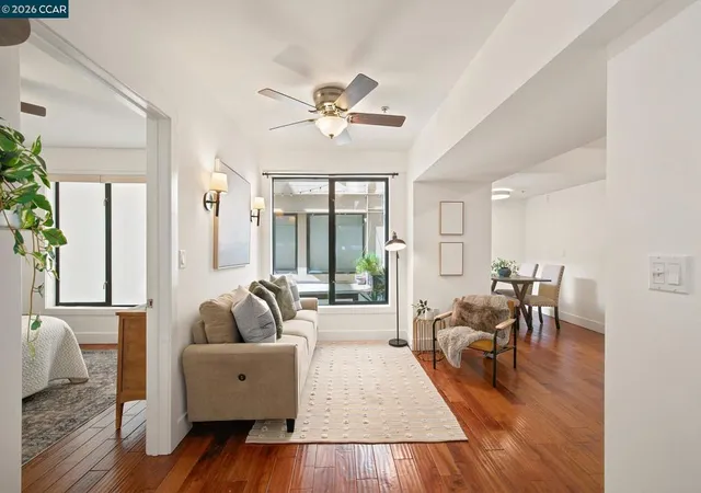 Listing Photo 3 - Condo for sale in building located at 1755 Broadway, Oakland, CA 94612 - Unit #23
