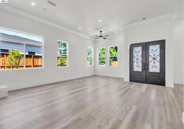 Photo 3 of Single family home for sale at 5210 Shirehills Ln, Carmichael, CA 95608 | MLS# 41149095 | Listing updated on 2026-10-08