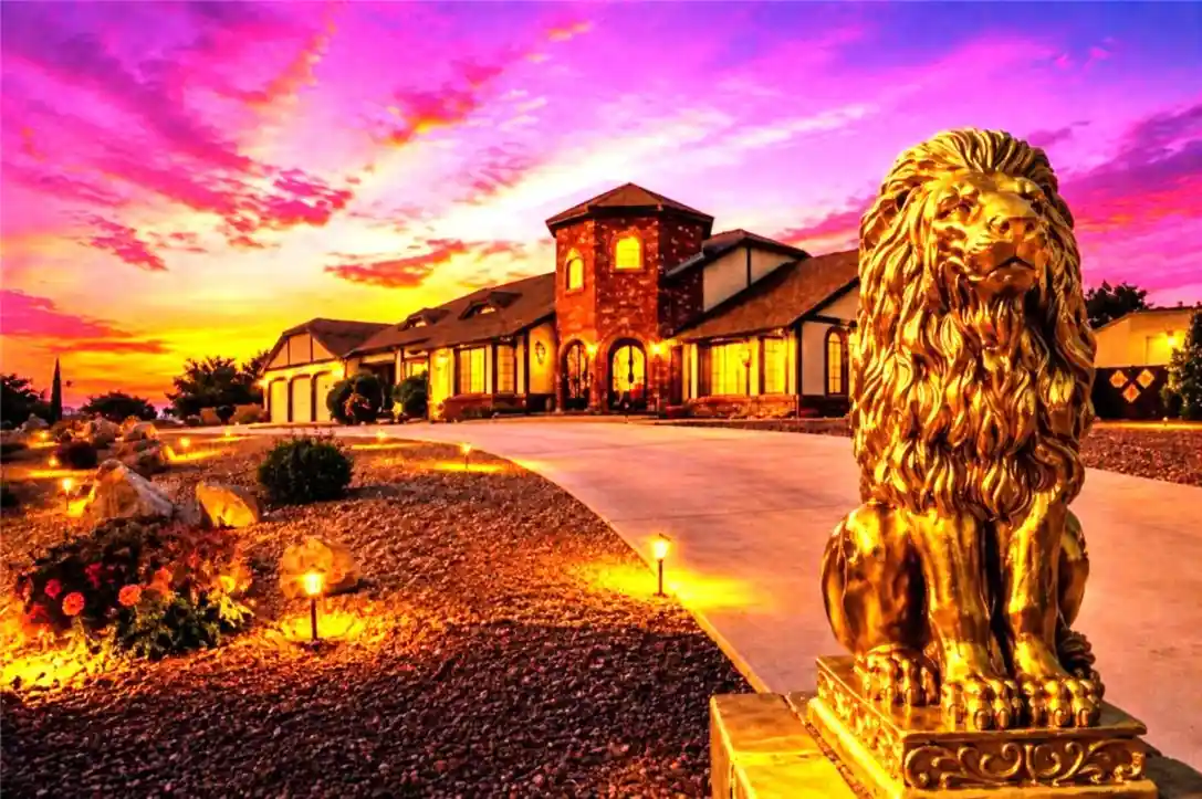 Photo 1 of Single family home for sale at 13889 Olathe, Apple Valley, CA 92307 | MLS# IG26207436 | Listing updated on 2026-10-19