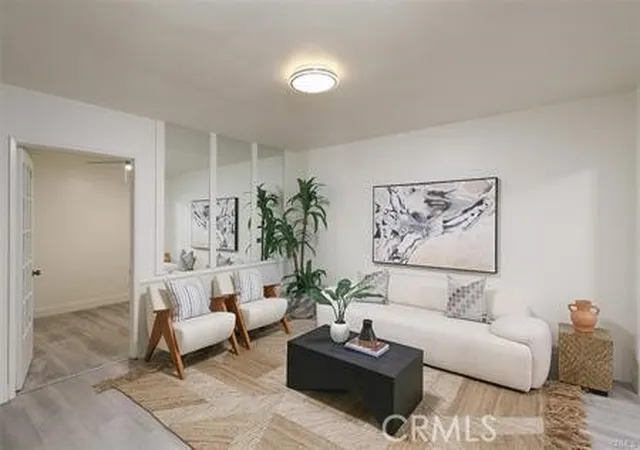 Listing Photo 1 - Condo for sale in building located at 5651 Sumner, Culver City, CA 90230 - Unit #109