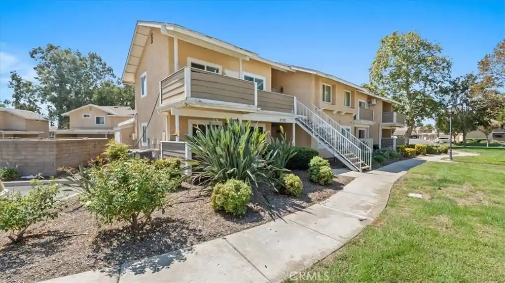 Condo for sale at 3732 Oak Crk #H, Ontario, CA 91761 | MLS# TR26205926