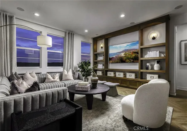 Listing Photo 3 - Condo for sale in building located at 2418 Liv Wy, Montebello, CA 90640