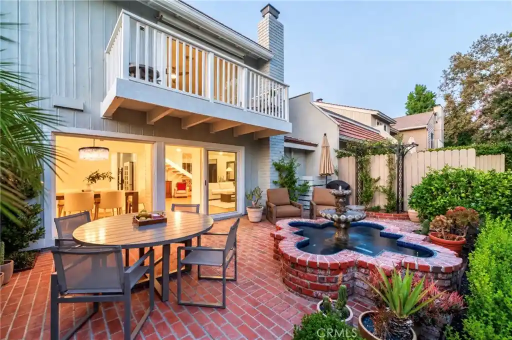 Townhouse for sale at 32138 Sailview, Westlake Village, CA 91361 | MLS# SR26207712