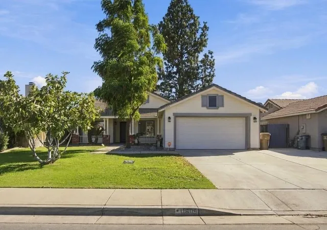 Photo 2 of Single family home for sale at 11609 Hannah Denise, Bakersfield, CA 93312 | MLS# NS26207803 | Listing updated on 2026-10-02