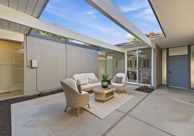 Photo 4 of Sale Pending at 844 Trenton Dr, Sunnyvale, CA 94087 | MLS# ML82062290 | Listing updated on 2026-10-01