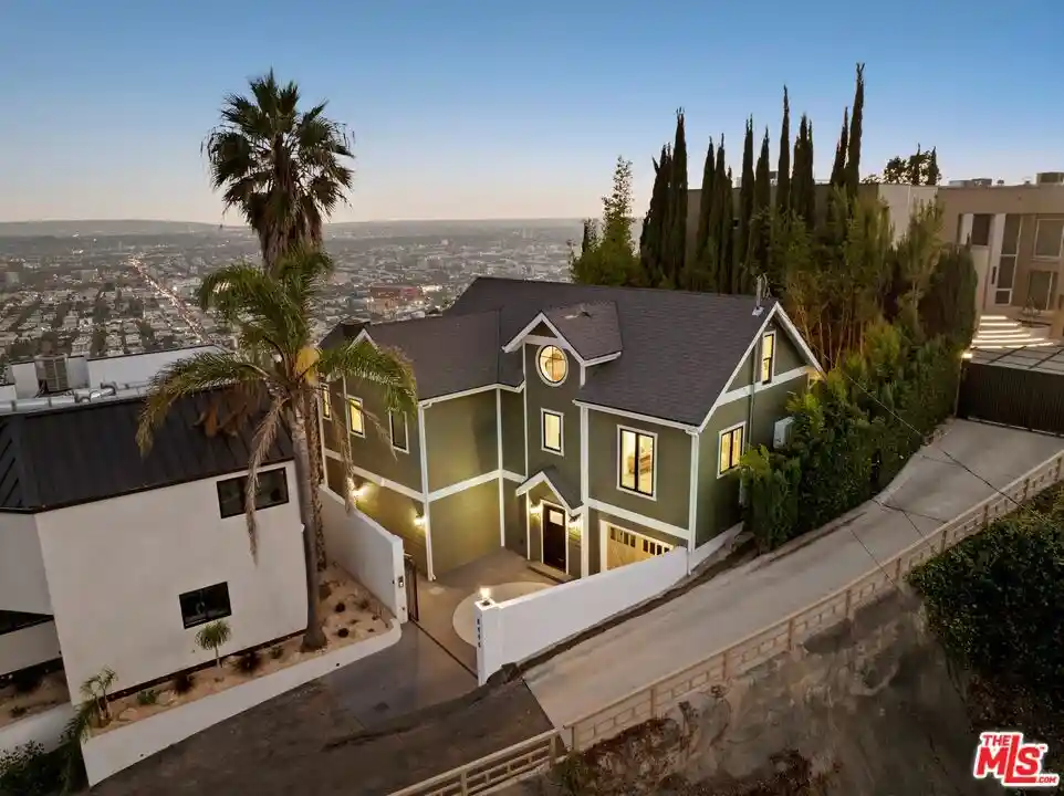 Single family home for sale at 8446 Grand View Dr, Los Angeles, CA 90046 | MLS# 26991841