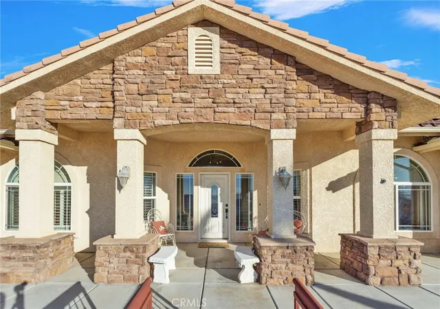 Photo 3 of Single family home for sale at 13519 Sunset, Apple Valley, CA 92308 | MLS# HD26207843 | Listing updated on 2026-10-05