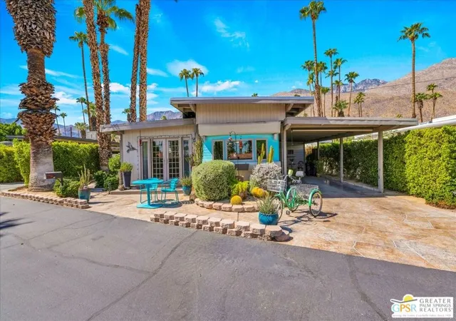 Photo 1 of Manufactured home for sale at 19 Araby St, Palm Springs, CA 92264 | MLS# 26991869PS | Listing updated on 2026-10-09