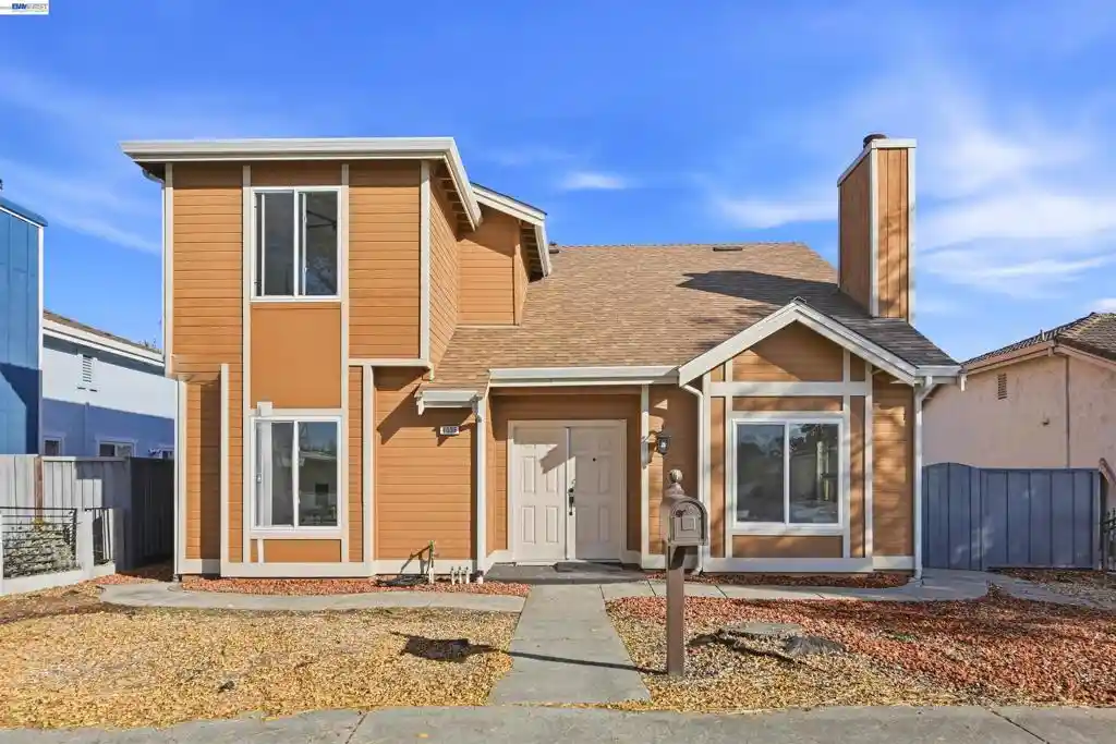 Photo 1 of Sale Pending at 4036 Deep Crk Rd, Fremont, CA 94555 | MLS# 41149118 | Listing updated on 2026-10-28