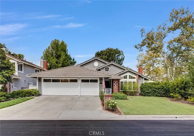 Photo 2 of Single family home for sale at 1 Pinewood, Trabuco Canyon, CA 92679 | MLS# NP26196730 | Listing updated on 2026-09-27