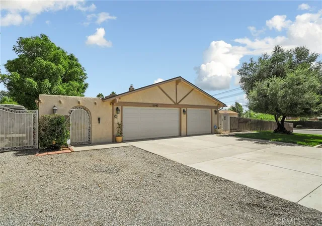 Photo 2 of Single family home for sale at 11990 Lasselle St, Moreno Valley, CA 92557 | MLS# IG26205847 | Listing updated on 2026-09-30